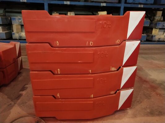 OEM Kualitas Tinggi 10 Ton Crane Counterweight Finish Painting Dengan Dimensi yang Tepat TS16949