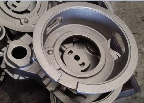 OEM Kualitas Tinggi Pasir Cast Iron Torque Converter Case Dengan Shot Blasting permukaan halus