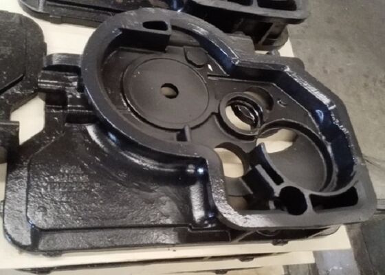 Layanan OEM Tersedia Pasir Cast Iron Rail Transit Casting Parts Transmission Housing