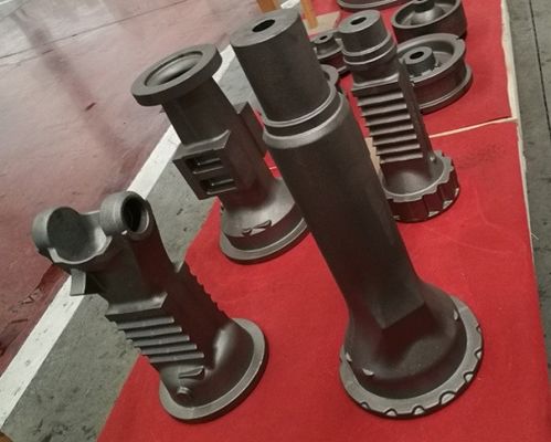 Layanan OEM Pengecoran pasir resin Suku cadang besi ulet lengan gandar untuk Suku Cadang Mesin Konstruksi