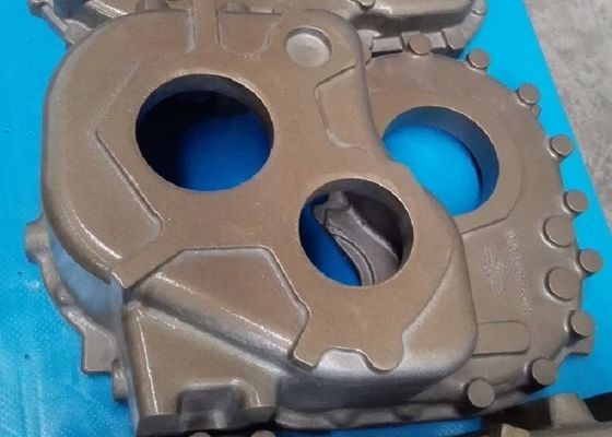 OEM Pasir Cast Iron permukaan halus truk bagian kopling rumah dengan tembakan peledakan perawatan permukaan