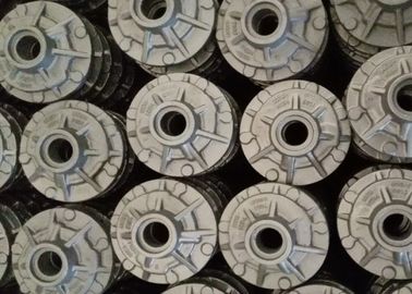 Pengecoran Besi Untuk Truk Forklift Rear Hub Finish Painting Dengan Dimensi Yang Akurat