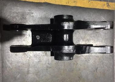 Bagian-bagian mesin pertanian warna hitam tautan besi ulet QT550 OEM kinerja tinggi