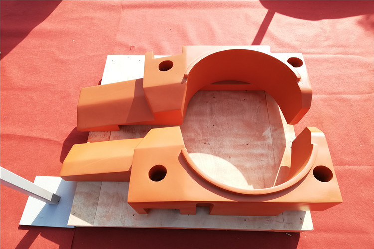 OEM Produk pengecoran vakum kecil untuk forklift listrik dengan permukaan yang baik dimensi yang akurat