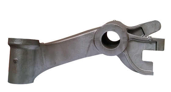 Produk Besi Cor Corong ADI Berkualitas Tinggi OEM Konsol Suspensi Casing Transmisi